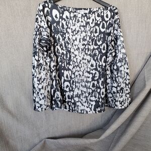 Jennifer Lopez Black and White Patterned Blouse Large Wemons